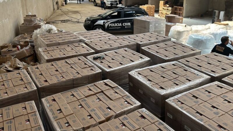 Polícia Civil e Fazenda fazem apreensão de 50 toneladas de sabão em pó falsificado