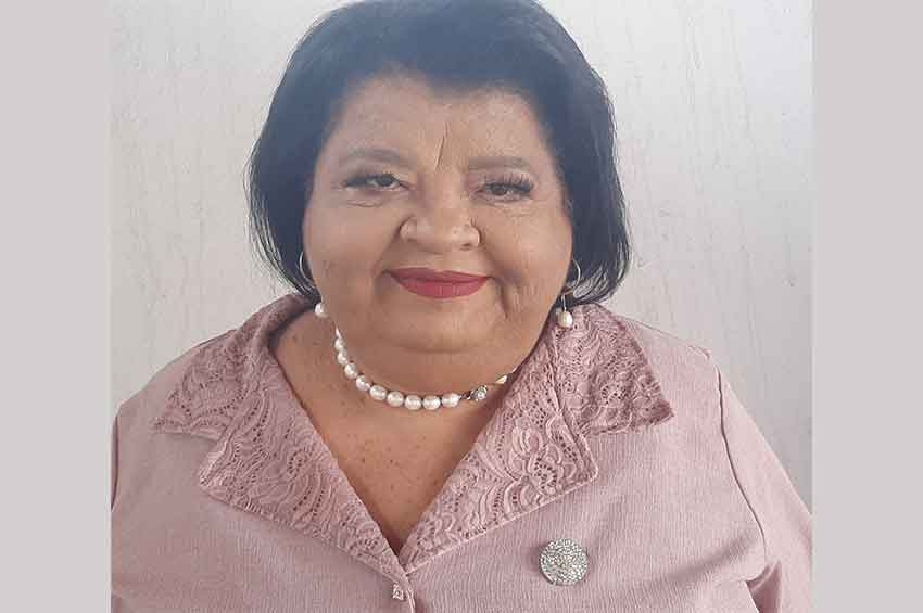 Faleceu hoje a ex-colunista Elza Lopes