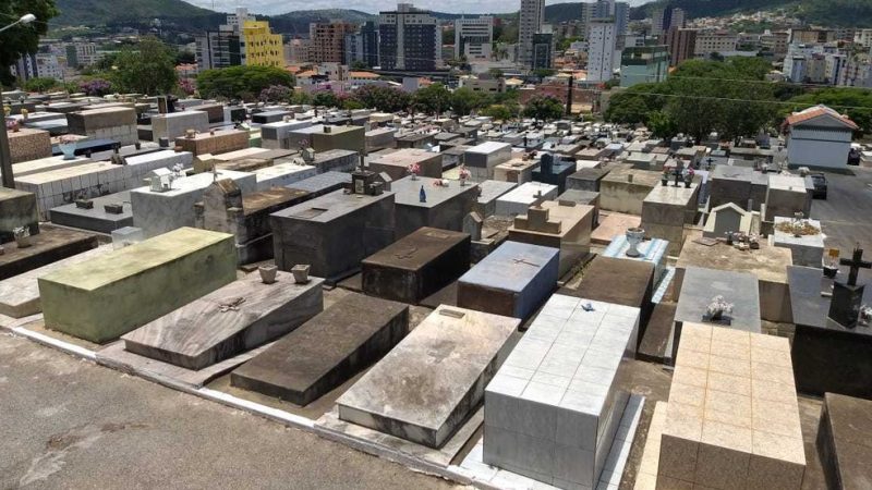 Suspensa a licitação para serviços funerários em Itaúna