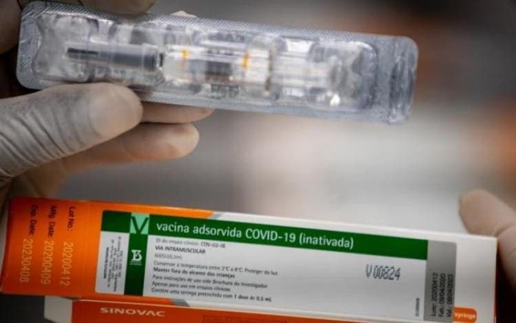 Vacinas contra Covid-19 chegaram hoje em Itaúna e imunização começa às 14 horas