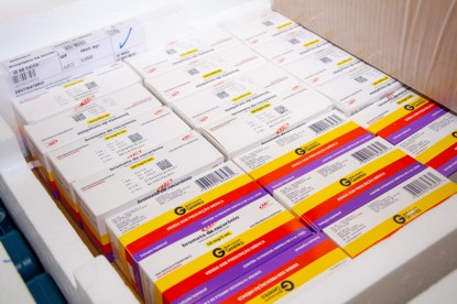 Minas recebe 220 mil unidades de medicamentos para kit entubação