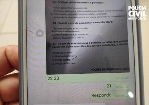 Polícia Civil prende suspeito de tentar fraudar prova de legislação para carteira de habilitação