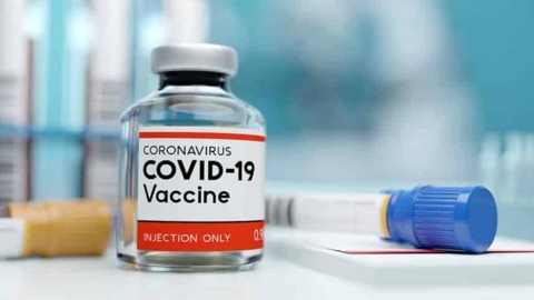 Pessoas com 60 anos ou mais podem fazer cadastro amanhã para vacinação contra a Covid-19 em Itaúna