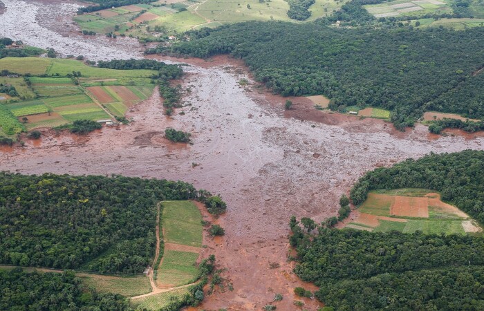 Municípios de Minas vão dividir R$ 1,5 bi do acordo de Brumadinho