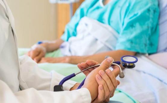 Boletim do hospital registra aumento de pacientes hospitalizados em Itaúna