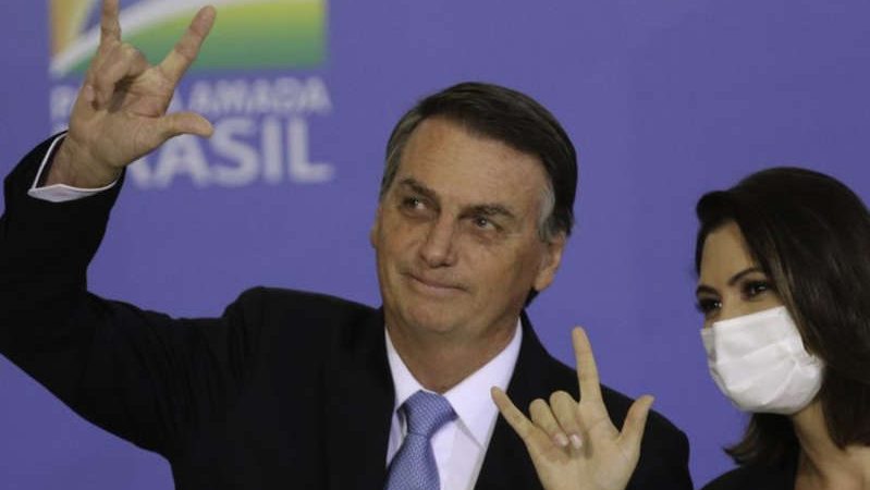Datafolha: rejeição a Bolsonaro cresce até entre evangélicos