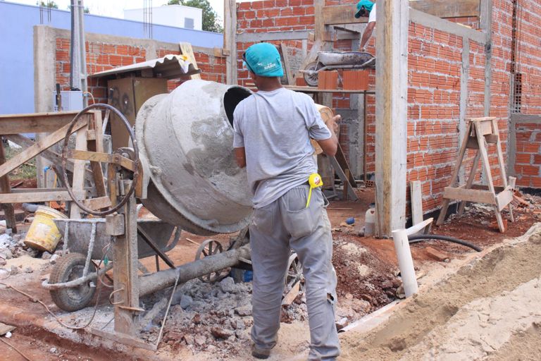 Caged mostra Itaúna novamente no pódio regional da geração de empregos