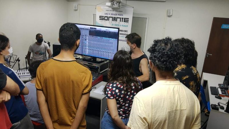 Itaúna recebe projeto Sonante Laboratório Criativo de Som