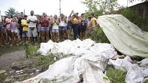 Policiais fizeram churrasco e levaram malas de dinheiro após chacina no Salgueiro, dizem moradores