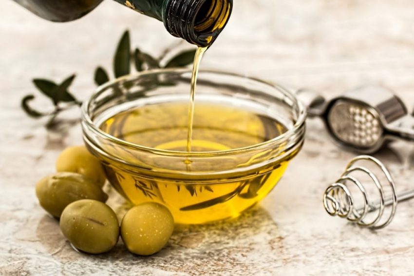 Governo suspende a comercialização de 24 marcas de azeite de oliva