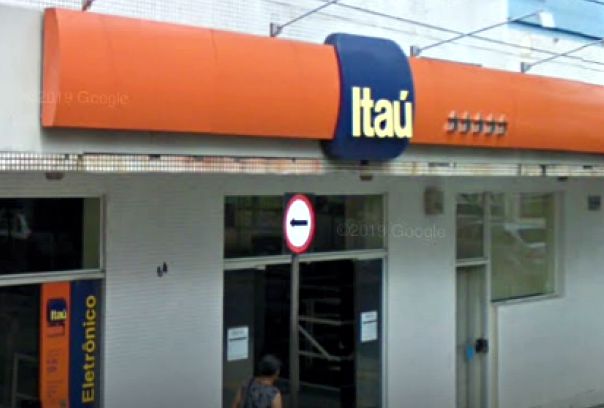 Cibercriminosos criam app falso do Itaú Unibanco para aplicar golpes