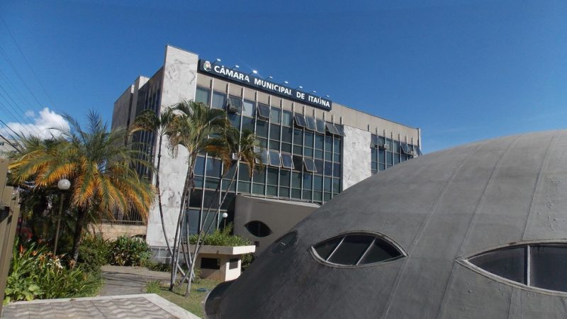 Câmara de Itaúna elege secretário da Mesa hoje