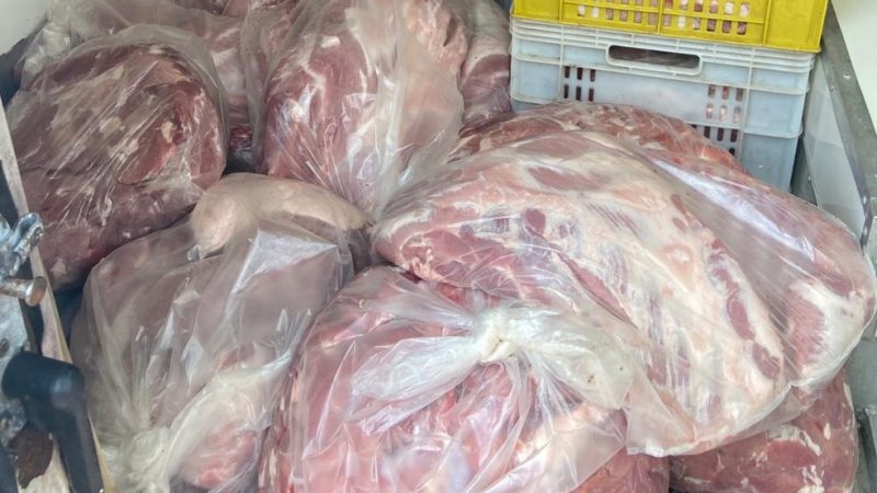 Mais de uma tonelada de carne de porco clandestina é apreendida na MG-050