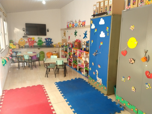Contaminações por Covid suspendem aulas em Creche e Núcleo de Educação Infantil