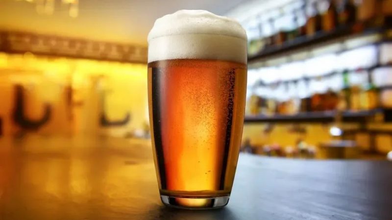 Brasileiros inventam cerveja que repõe nutrientes e retarda envelhecimento
