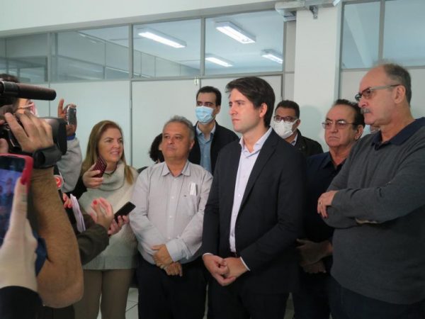 Secretário de Estado de Saúde, Fábio Baccheretti,    visita o Centro de Hemodinâmica do HMG