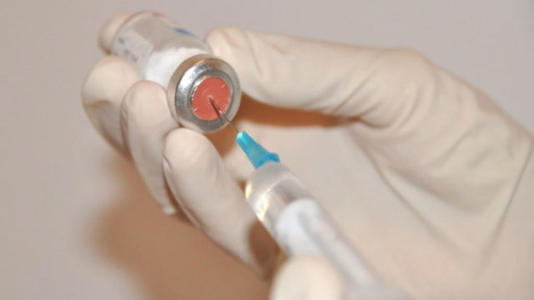 Câncer: 1º paciente humano é vacinado com vírus que mata vários tipos de tumores