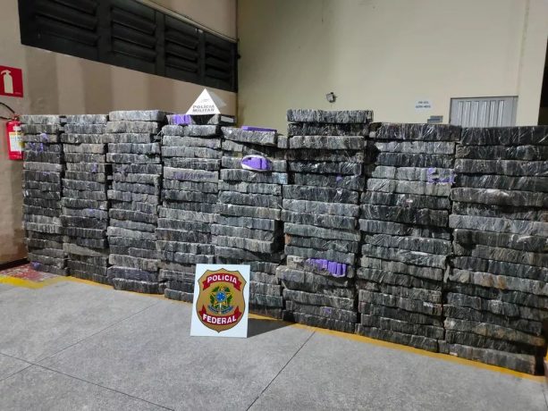 Operação ‘Jack Card’: dupla é presa por causa de 1,5 tonelada de maconha em Piumhi