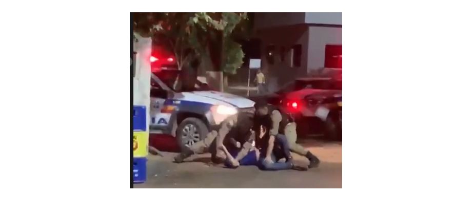 Vídeo: casal denuncia truculência policial em abordagem em Paineiras (MG)