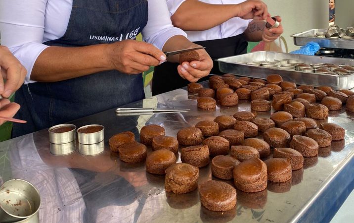 Mestras de Igarapé marcam presença no Festival Cultura e Gastronomia de Tiradentes e ensinam receitas de família