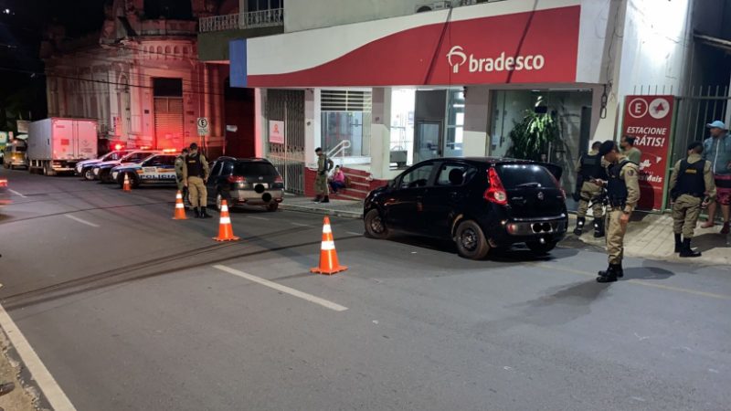 Jovem é preso no Bairro Piedade com maconha e cocaína