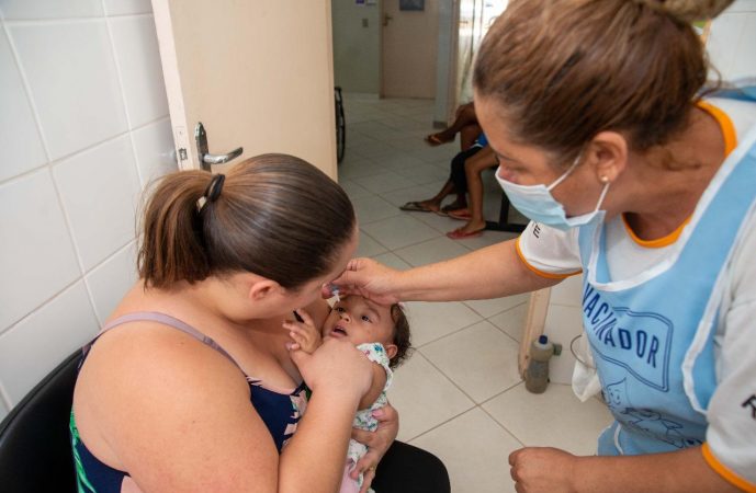 Prorrogadas campanhas nacionais contra pólio e de multivacinação até 24/10
