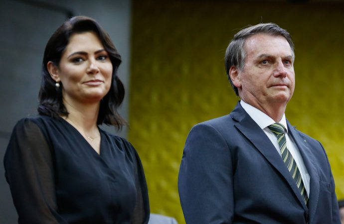 Michelle Bolsonaro nega crise no casamento com o presidente Jair Bolsonaro