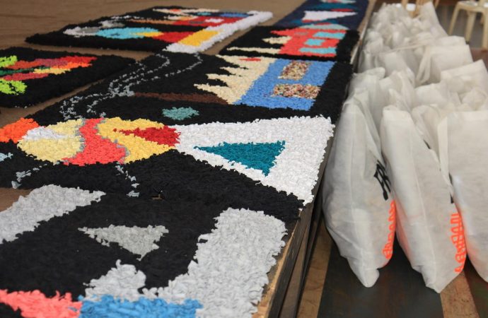 Curso de tapeçaria patrocinado pela Mineração Usiminas tem início em Itatiaiuçu
