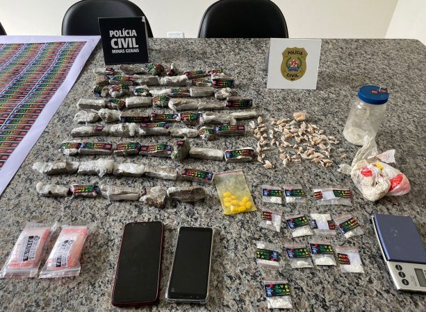 Polícia Civil apreende mais de cem pedras de crack em Formiga