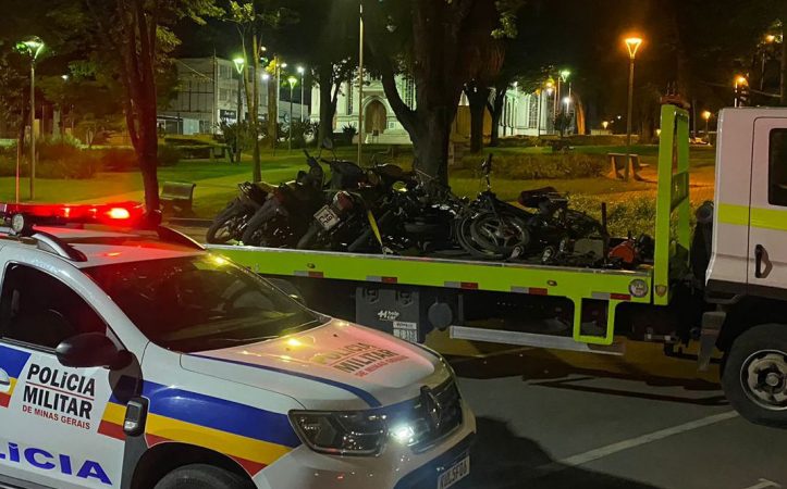 Menores furtam motocicletas de pátio de veículos, mas acabam apreendidos