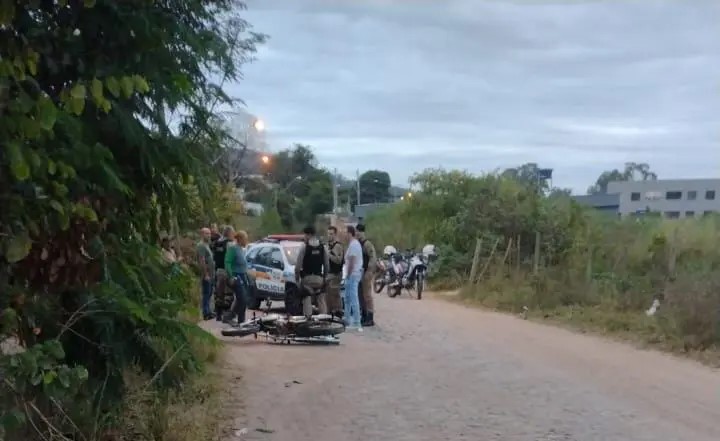 Autor do latrocínio do Bairro Vitória foi ao local na garupa da vítima, segundo testemunha