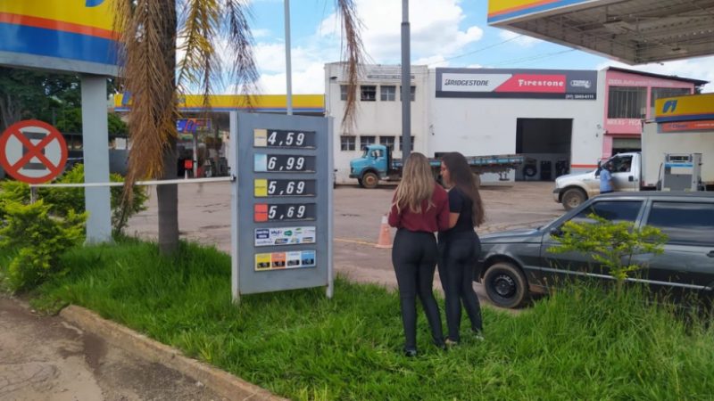 Gás de cozinha pode ficar R$ 15,00 mais barato, diesel e gasolina também terão redução