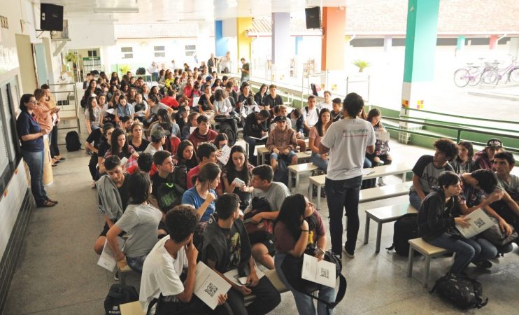 Escolas públicas de  Itaúna recebem projeto de inovação, criatividade e empreendedorismo