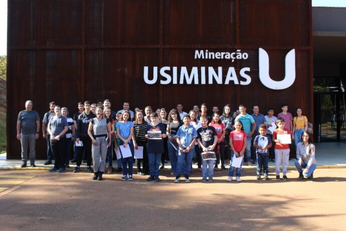 “Histórias da Mineração” reúne e encanta crianças e adultos