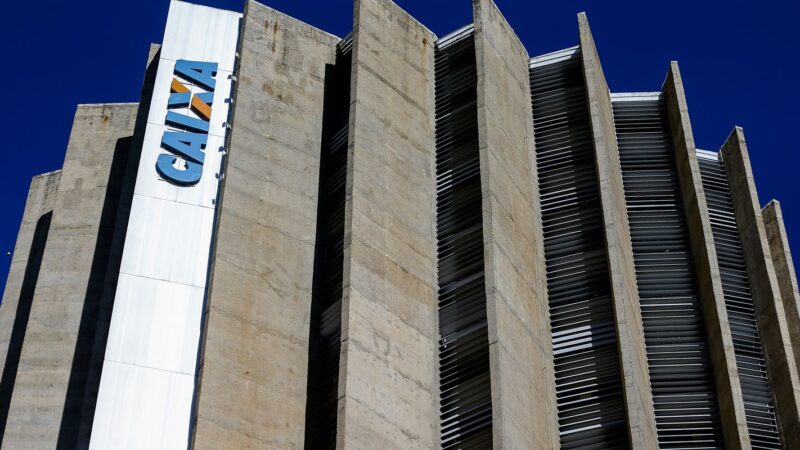 Funcionário da Caixa é preso por fraudar benefícios do Bolsa Família