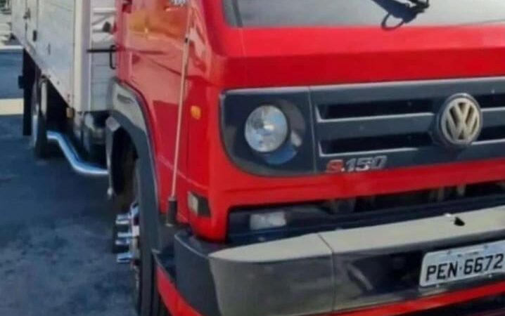 Caminhão carregado com uma tonelada de alumínio foi furtado de fábrica de panelas