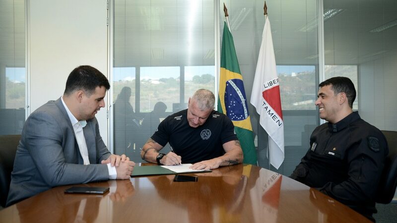 Construção do presídio de Itaúna já atende à lei que veda instalação de tomadas e pontos de energia