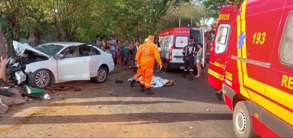 Duas pessoas morrem e duas ficam gravemente feridas em acidente em Itaúna