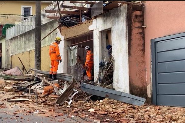 Explosão de botijão de gás mata uma pessoa e deixa duas feridas em Poços de Caldas