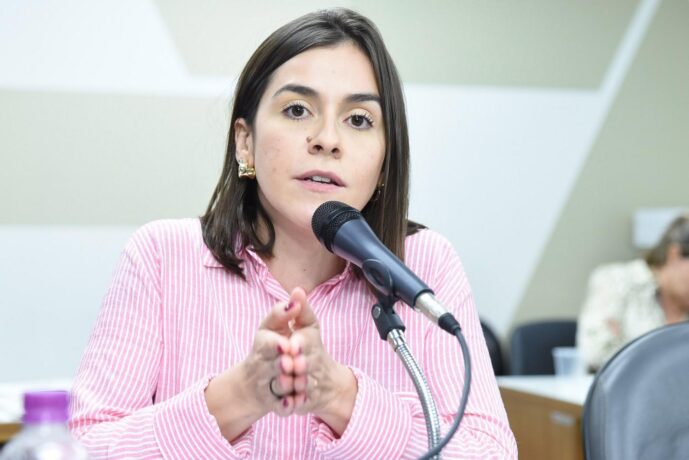 Deputada Lohanna lança Ouvidoria da Cultura 