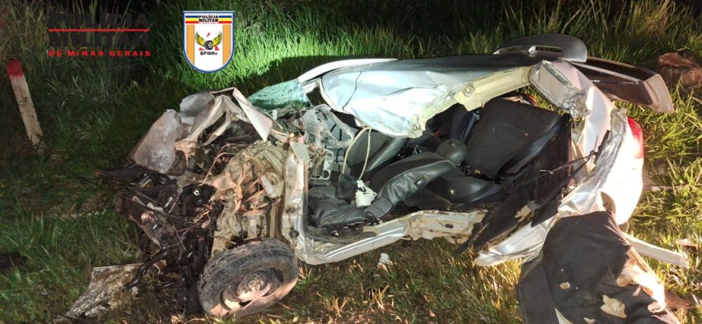 Motorista trafega pela contramão na MG 050 e acaba colidindo  com um caminhão e morre