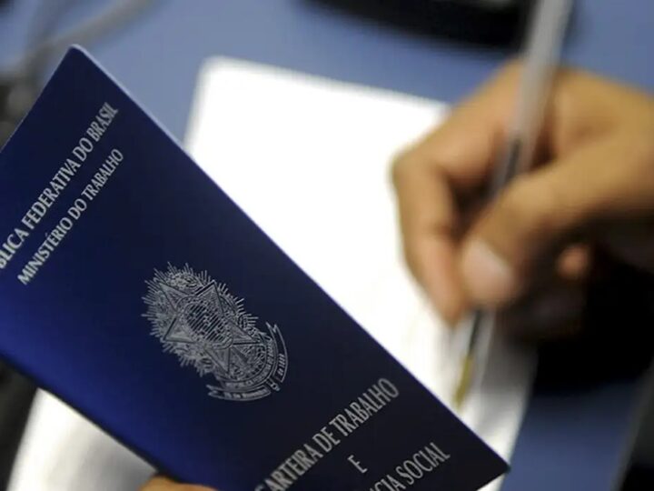 Desemprego de 7,6% é o menor desde 2015; Brasil tem mais de 100 milhões de trabalhadores ocupados