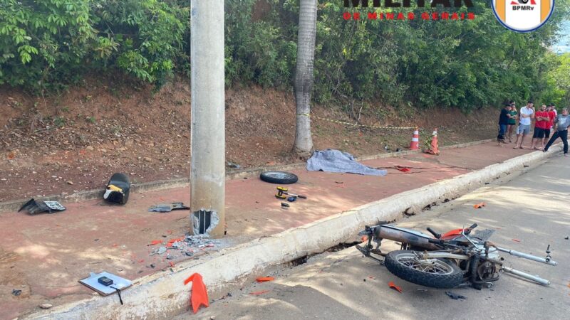 Manobra sobre uma roda causa acidente e mata motociclista