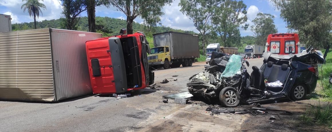 Causa do acidente na MG 050 pode ter sido falta da distância de segurança entre os veículos