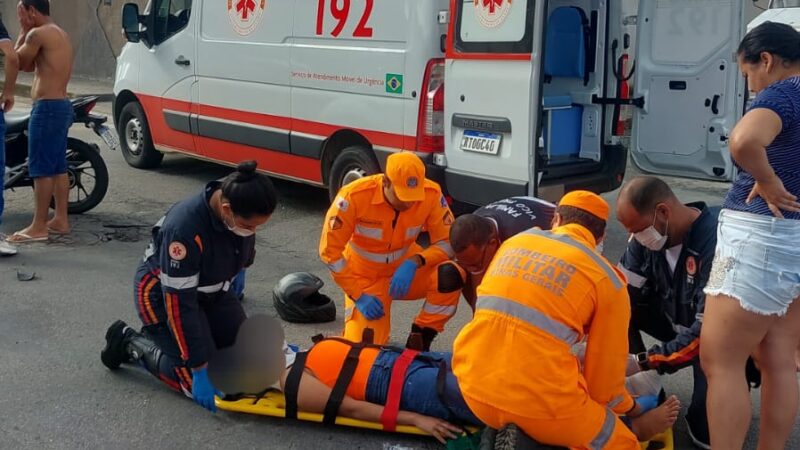 Acidente entre motocicleta e carro deixa dois feridos no bairro Aeroporto