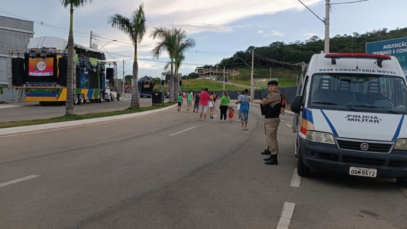 Durante o carnaval 11 veículos foram removidos pela PM por  motivos diversos