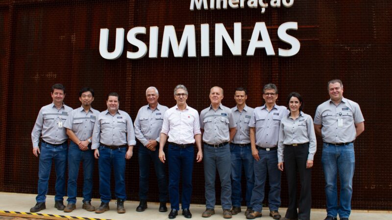 Mineração Usiminas recebe governador Romeu Zema em Itatiaiuçu