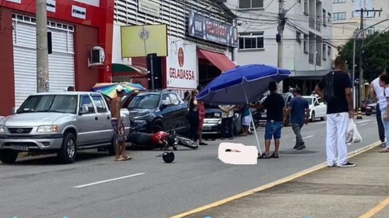 Vídeo: motociclista acidentado não resiste e família pede ajuda para encontrar o motorista do Onix