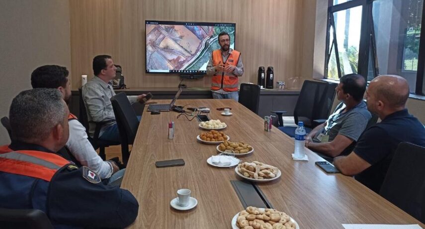 Mineração Usiminas recebe Defesa Civil e Secretaria de Meio Ambiente de Itatiaiuçu