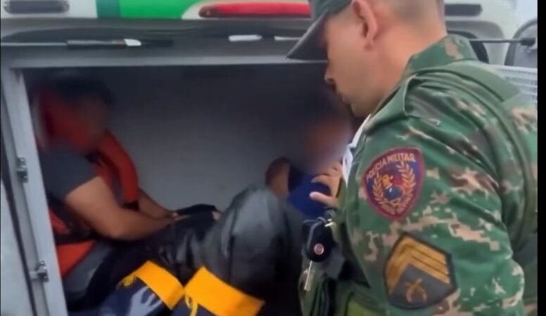 Vídeo: policiais mineiros em missão no Rio Grande do Sul prendem saqueadores